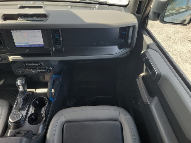 Used 2022 Ford Bronco Black Diamond AWD/4WD image 13
