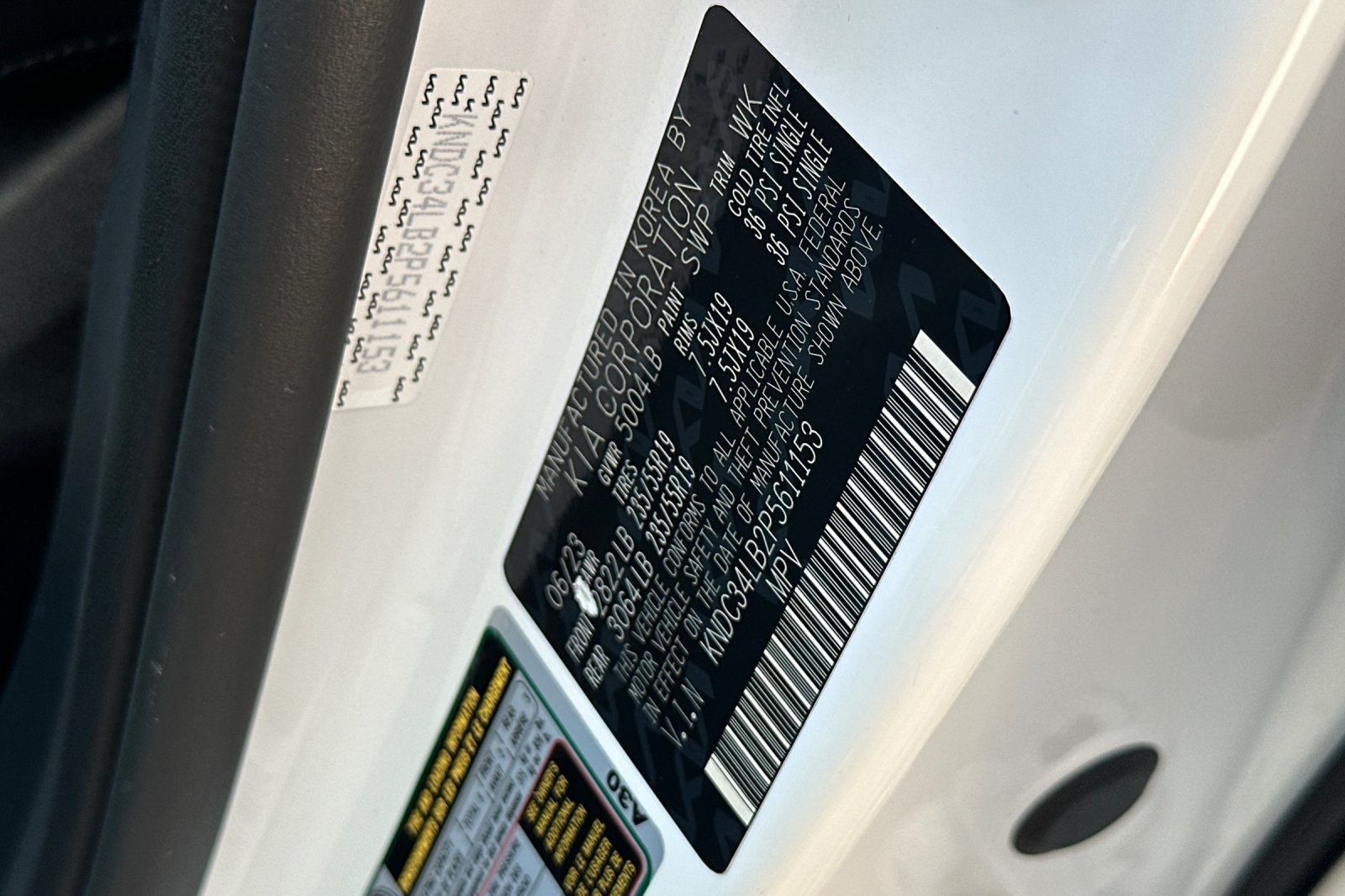 Used 2023 Kia EV6 Light RWD image 29