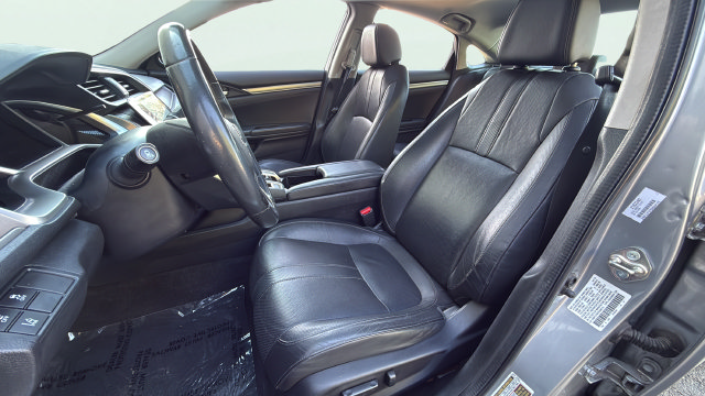 Used 2016 Honda Civic Touring image 13
