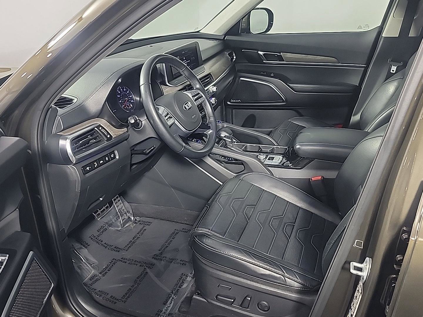 Used 2020 Kia Telluride SX w/ SX Prestige Package AWD/4WD image 19