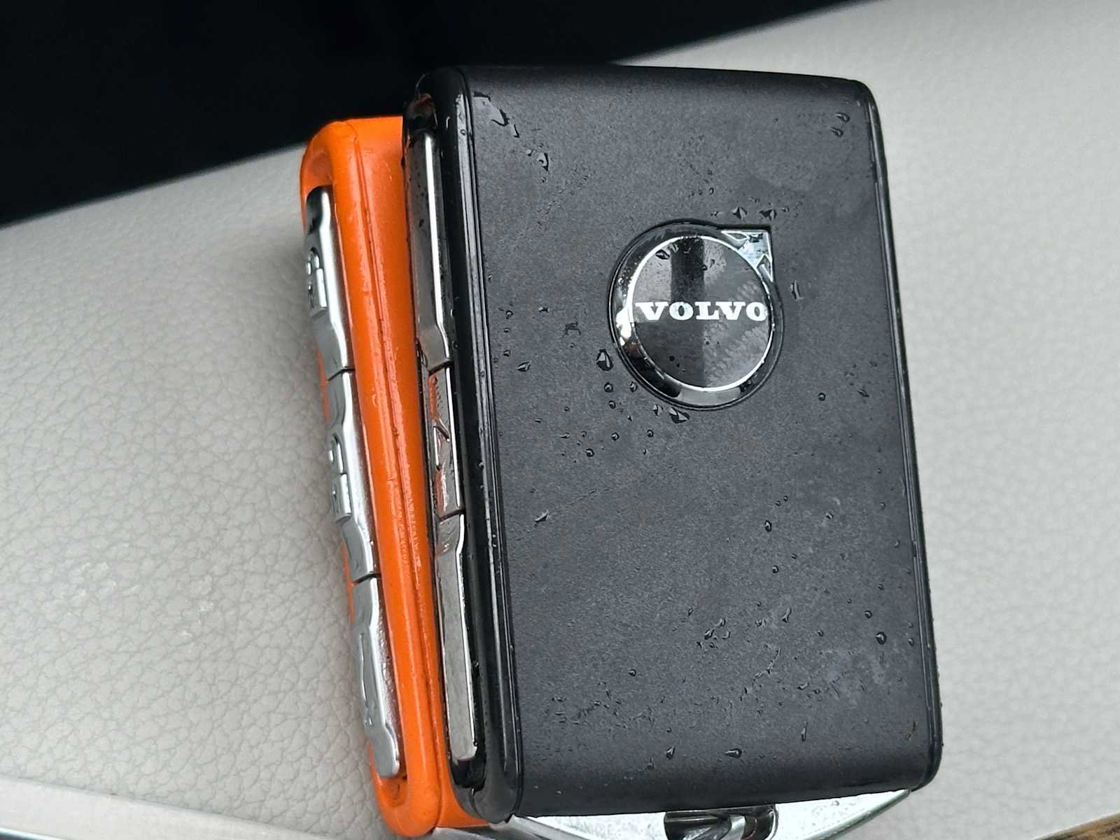 New 2026 Volvo XC40 B5 Plus w/ Protection Package Premier image 34