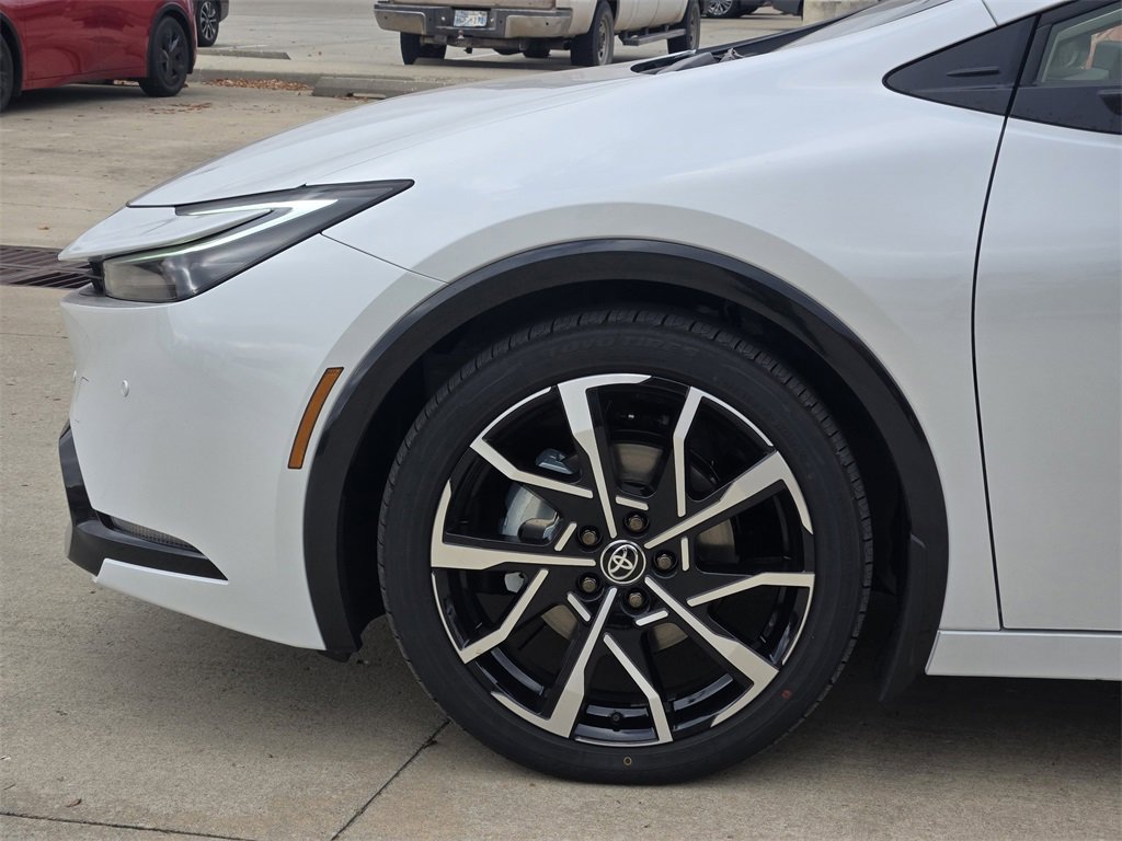 New 2026 Toyota Prius Plug-In Hybrid image 5