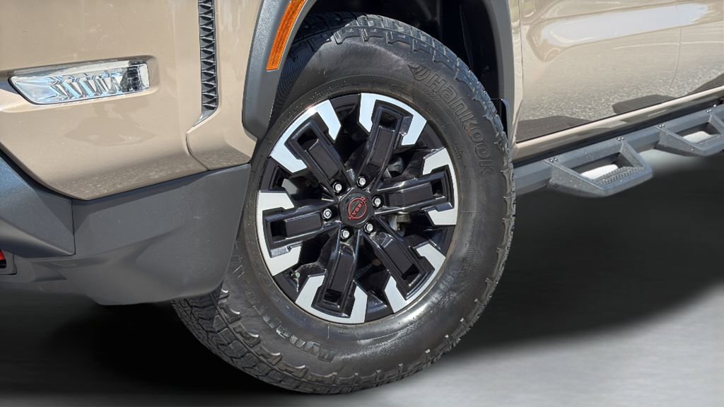 Used 2022 Nissan Frontier Pro-X image 6