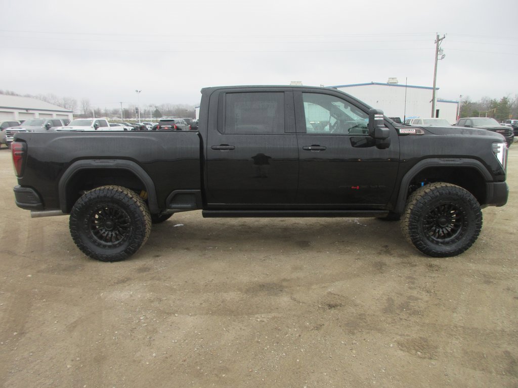 New 2026 GMC Sierra 2500 AT4X w/ AT4X AEV Edition image 3