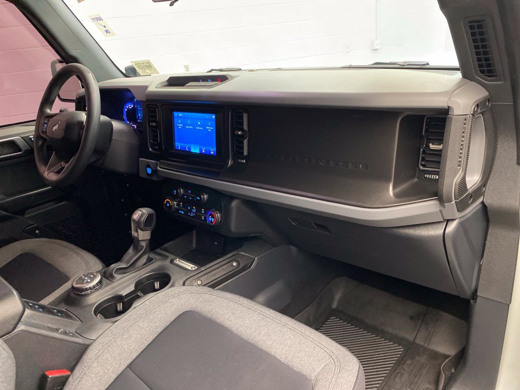 Used 2022 Ford Bronco 4-Door AWD/4WD image 22