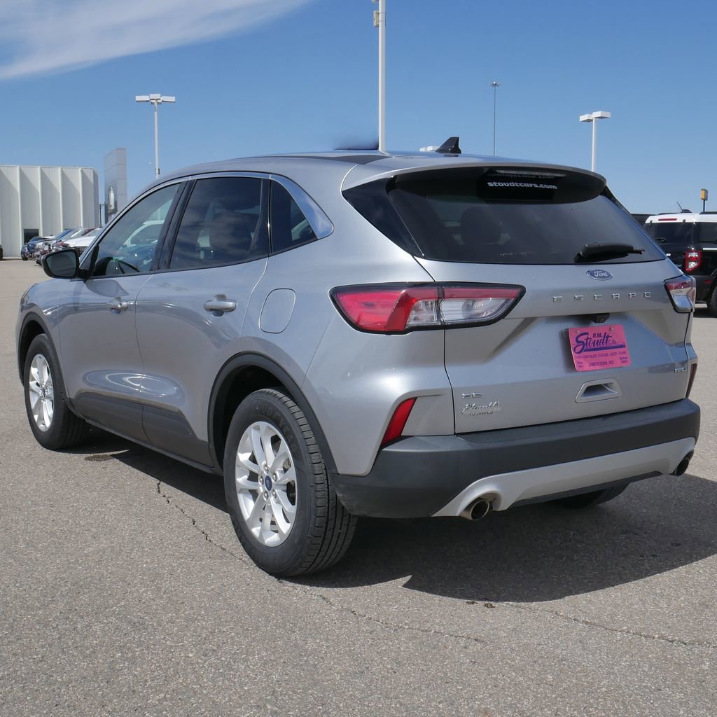 Used 2021 Ford Escape SE w/ Cold Weather Package AWD/4WD image 9
