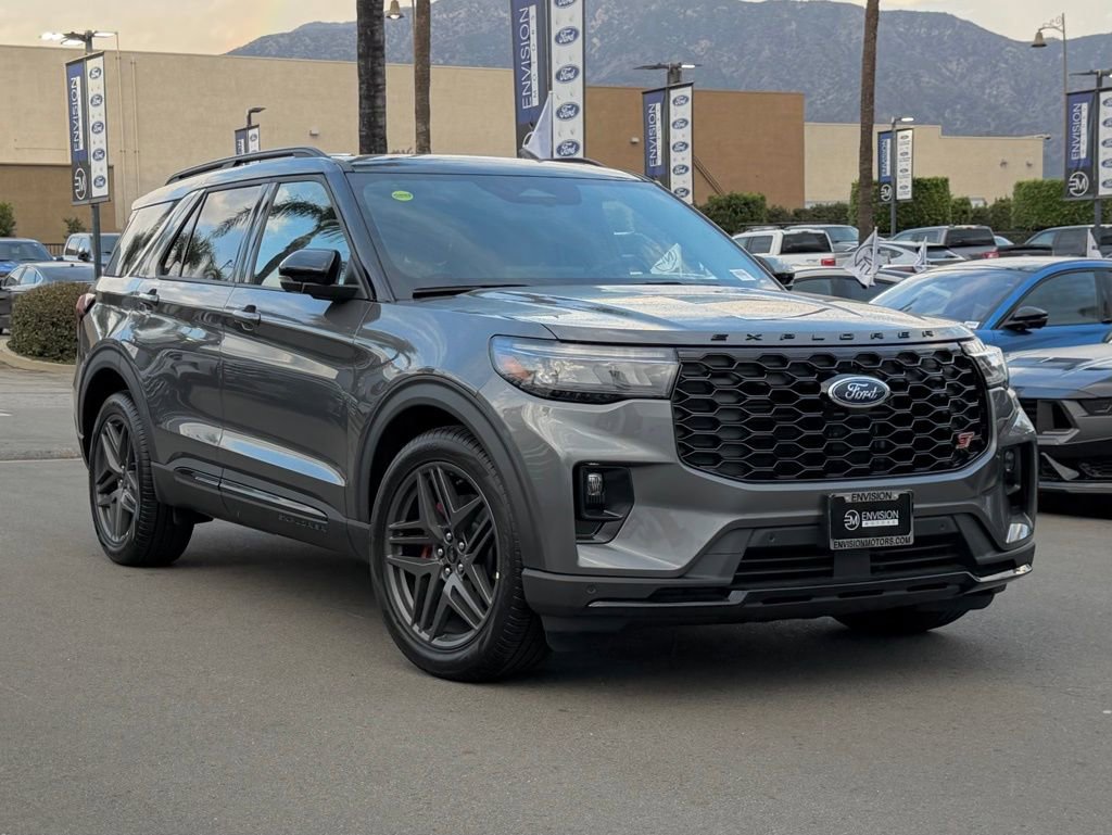 New 2026 Ford Explorer ST w/ Sun And Sound Package image 2