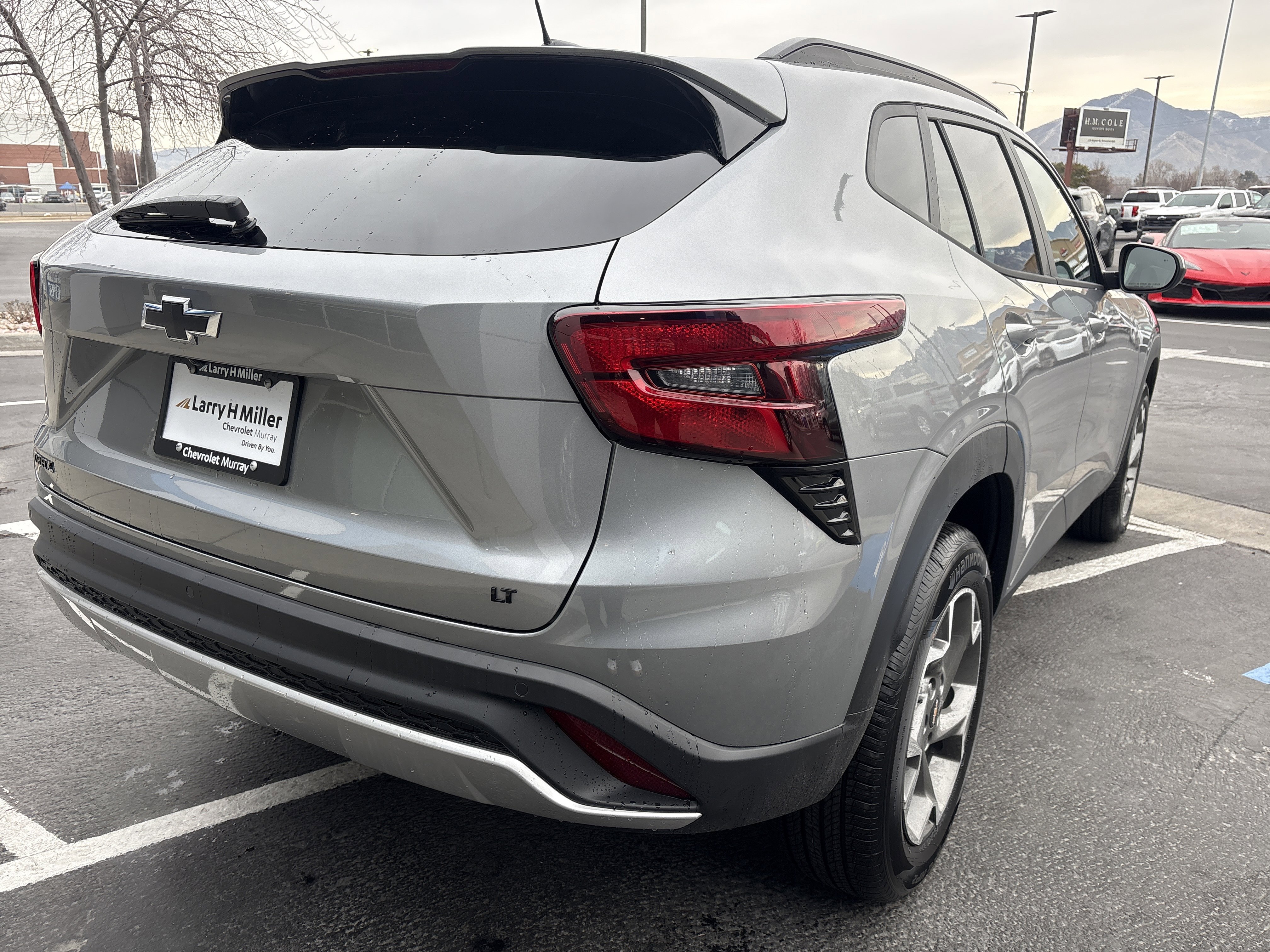 New 2026 Chevrolet Trax LT w/ Driver Confidence Package FWD image 5