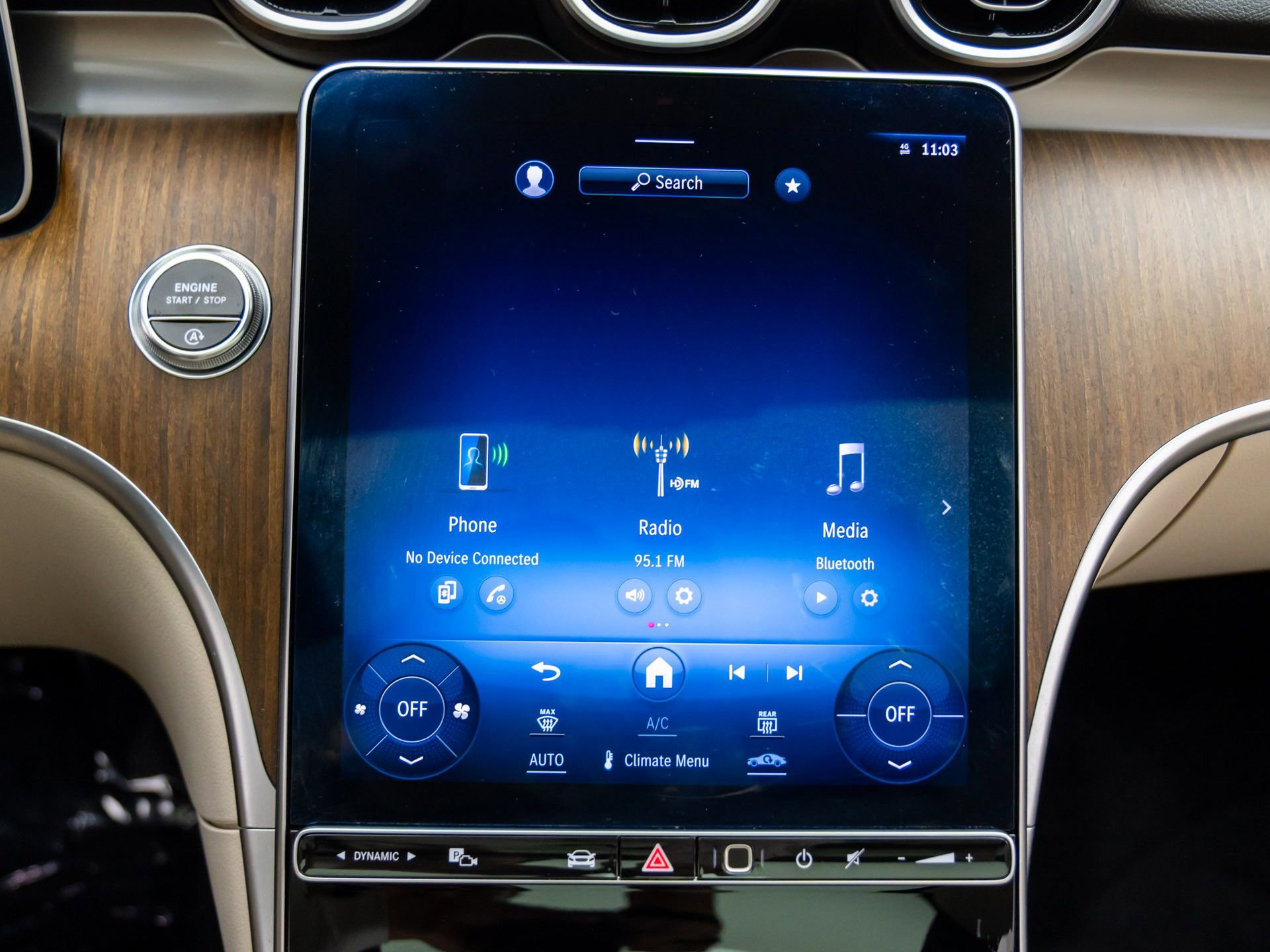 Certified 2023 Mercedes-Benz C 300 4MATIC Sedan image 27