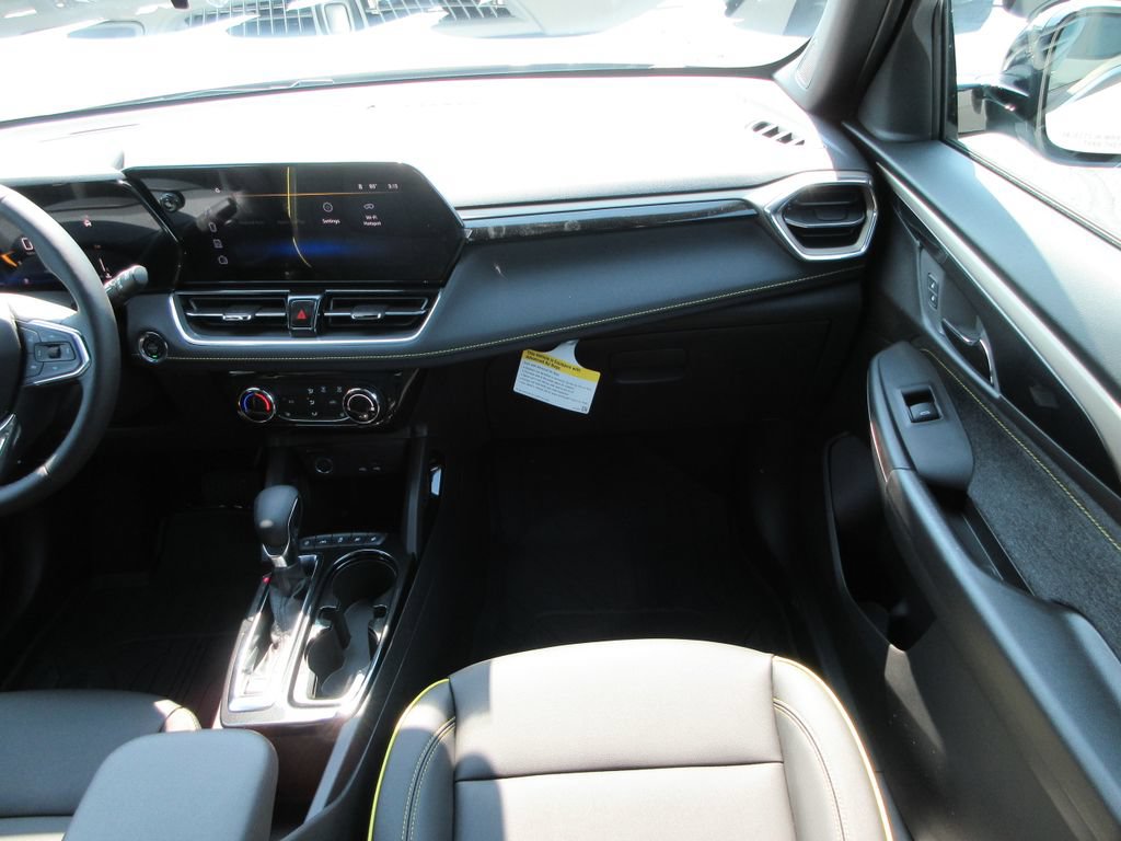 New 2026 Chevrolet TrailBlazer ACTIV w/ Driver Confidence Package FWD image 16