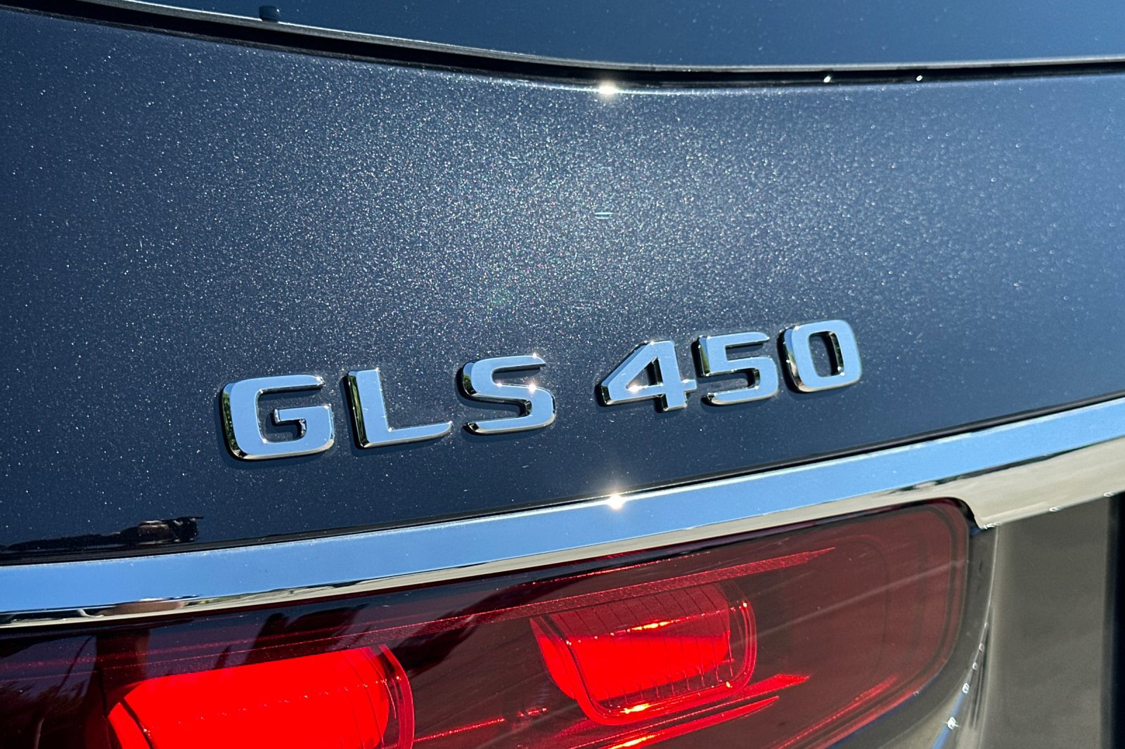 New 2025 Mercedes-Benz GLS 450 4MATIC image 34