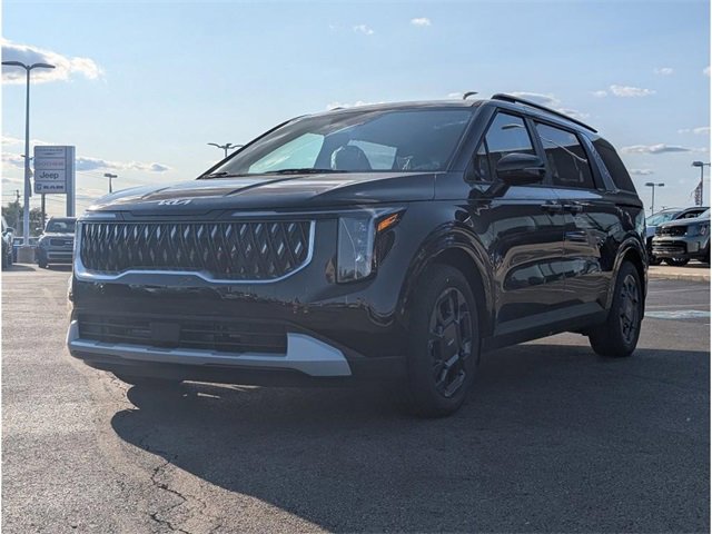 New 2026 Kia Carnival EX image 3