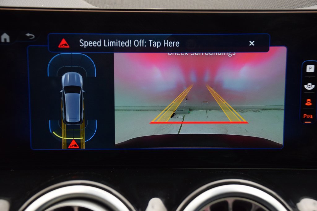 Used 2024 Mercedes-Benz EQB 300 4MATIC image 29