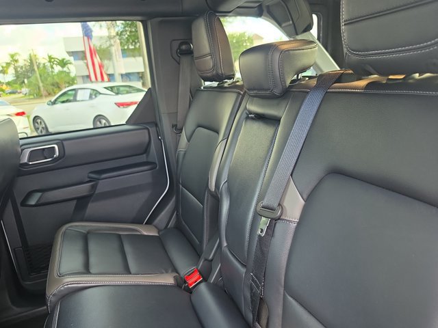 Certified 2025 Ford Bronco Outer Banks AWD/4WD image 15
