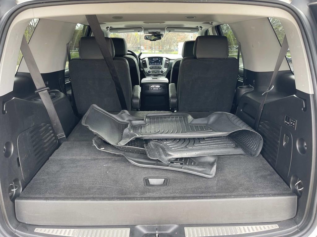 Used 2018 GMC Yukon SLT AWD/4WD image 12