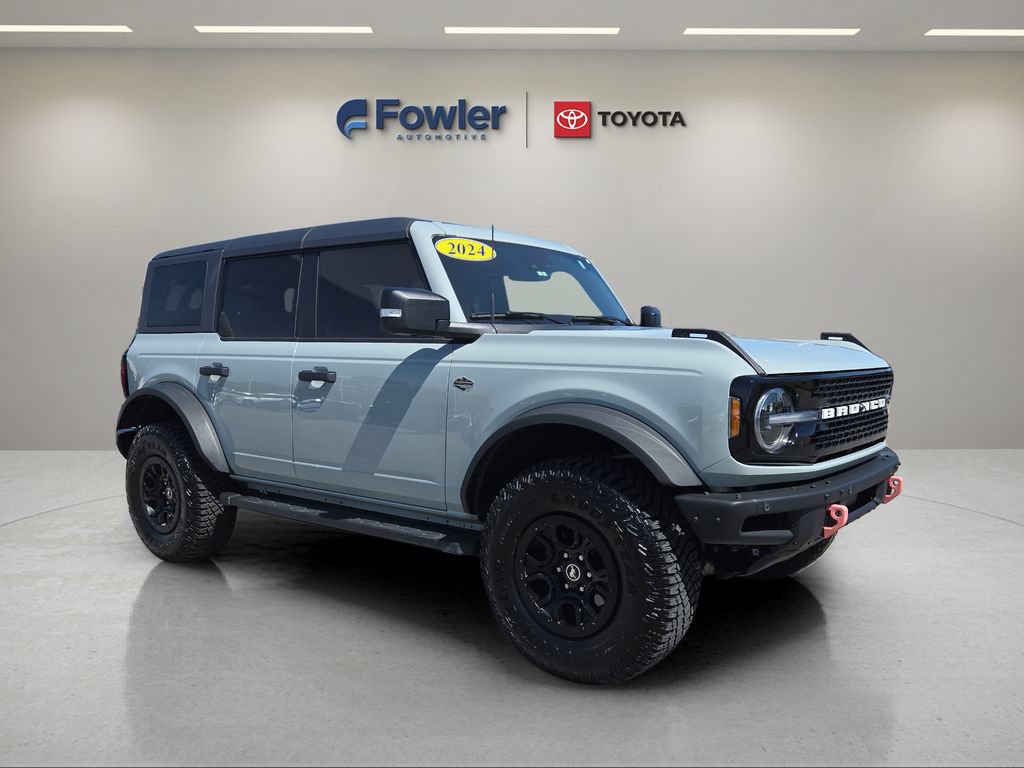 Used 2024 Ford Bronco Wildtrak AWD/4WD image 1