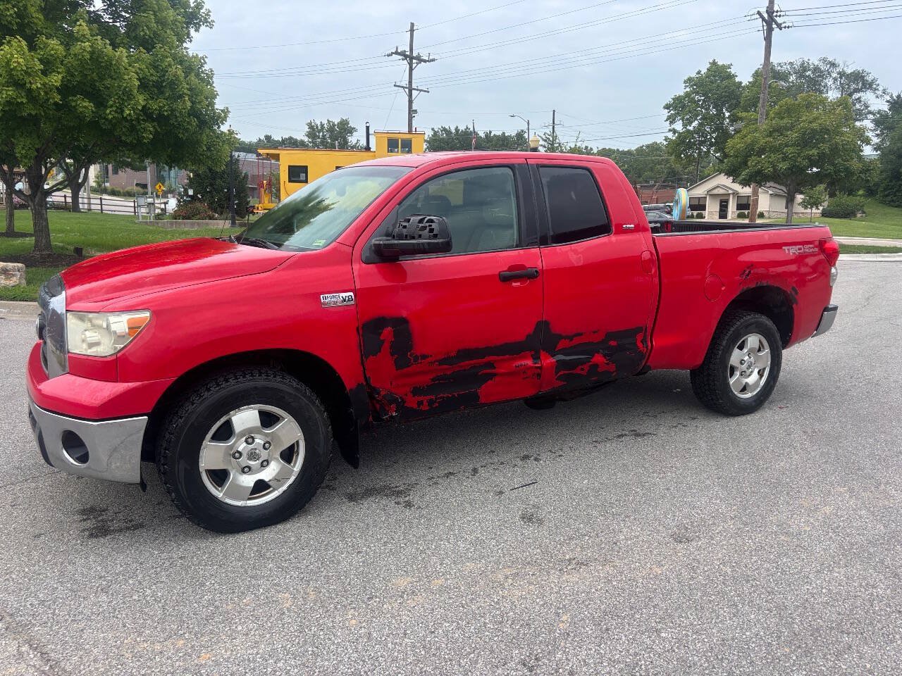 Used 2007 Toyota Tundra SR5 w/ TRD Off-Road Pkg AWD/4WD image 7