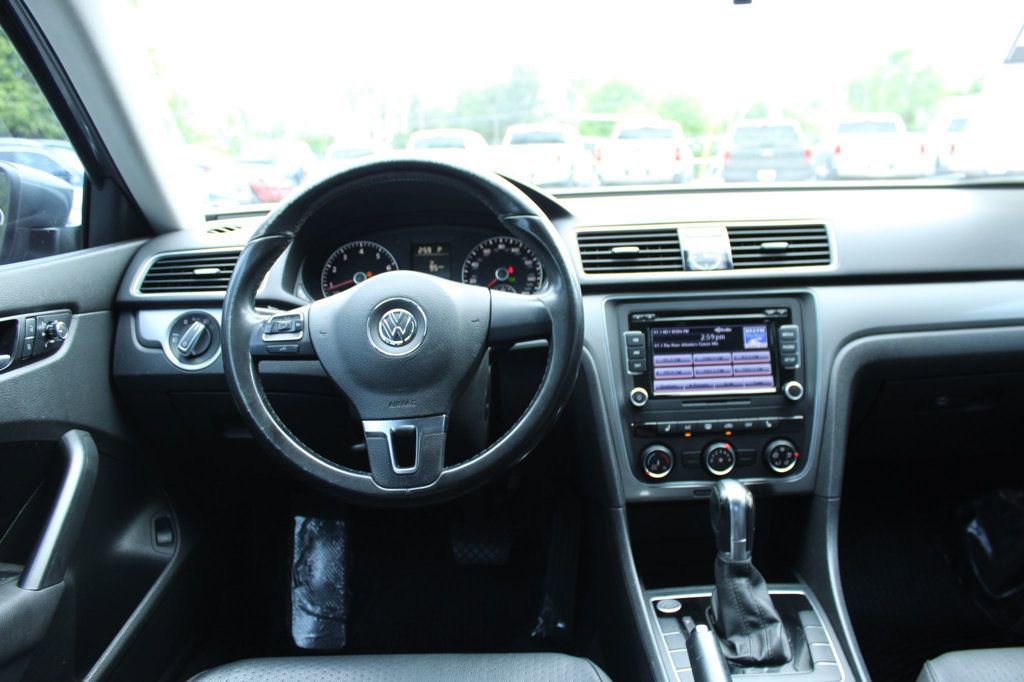 Used 2015 Volkswagen Passat 1.8T Limited Edition FWD image 14