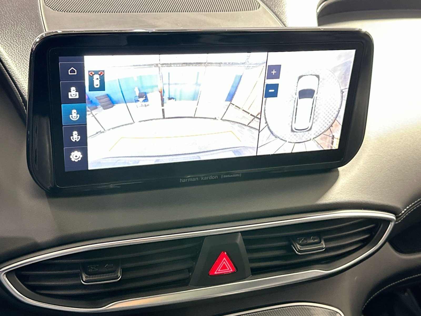 Used 2022 Hyundai Santa Fe Limited image 25