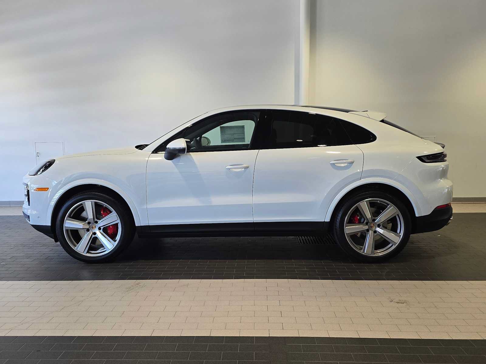New 2025 Porsche Cayenne S AWD/4WD image 2