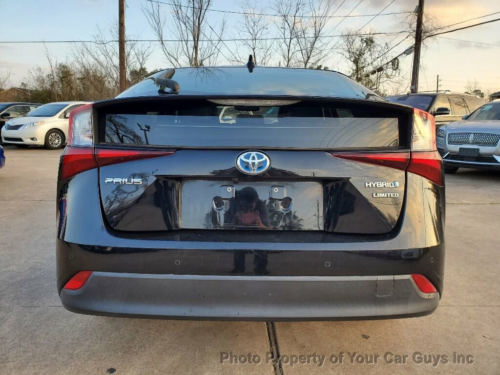 Used 2019 Toyota Prius Limited w/ Premium Convenience Package FWD image 14