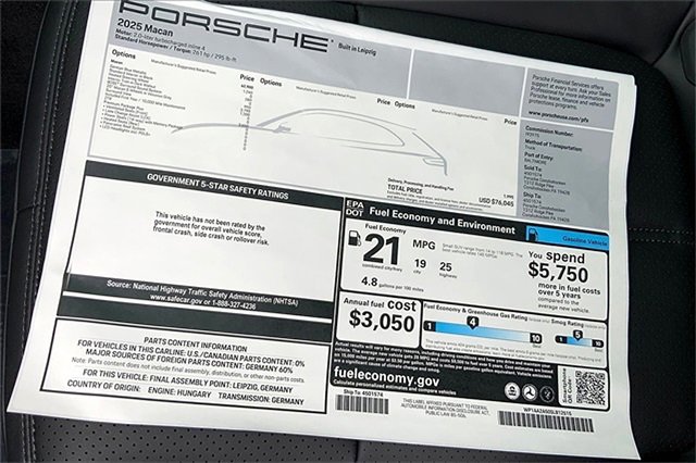 New 2025 Porsche Macan image 41