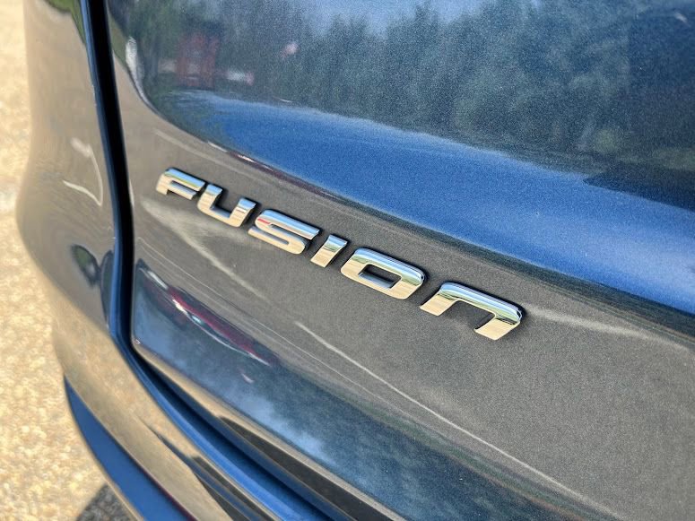 Used 2019 Ford Fusion SE image 43