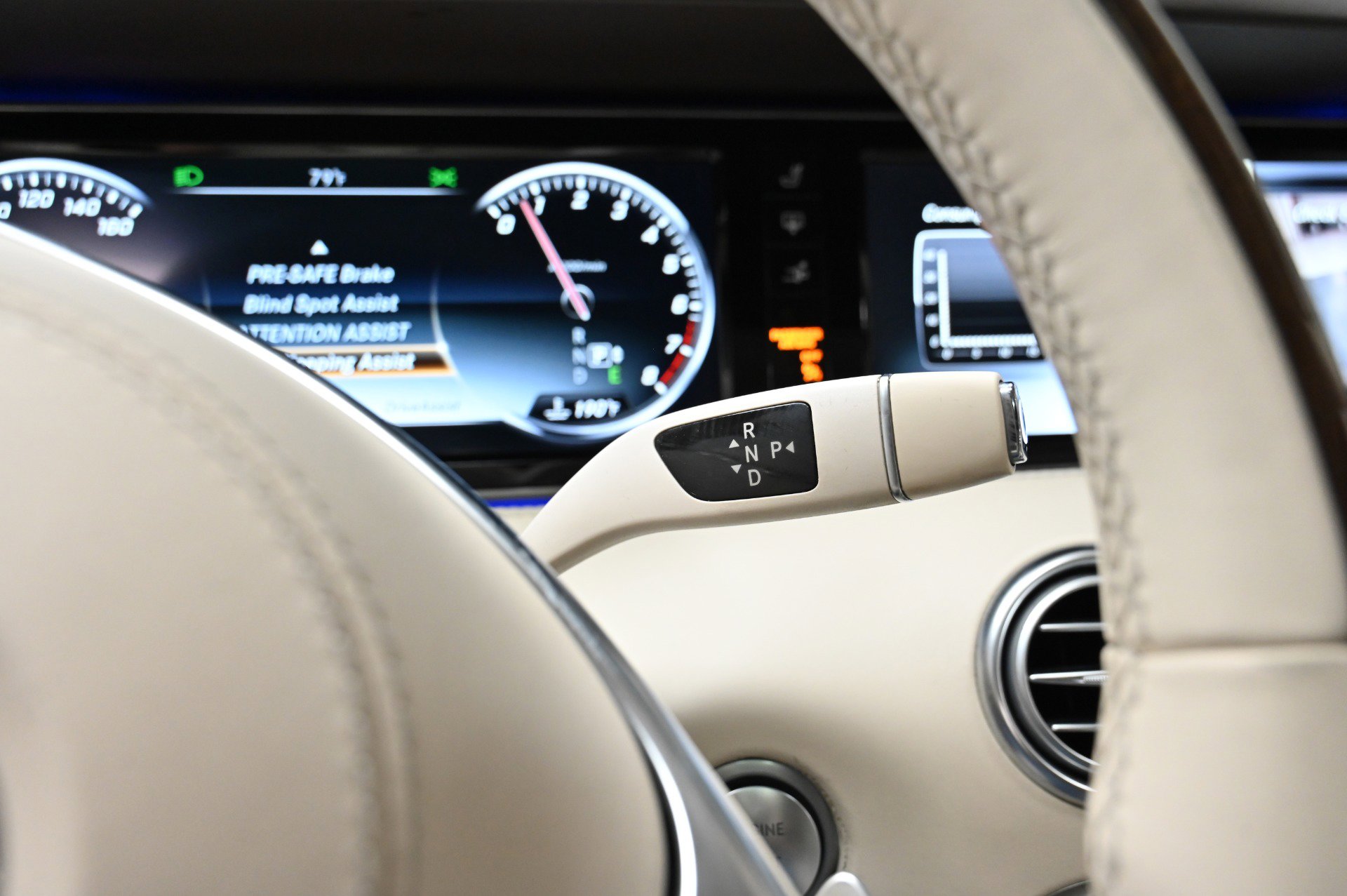 Used 2015 Mercedes-Benz S 550 4MATIC Coupe image 36