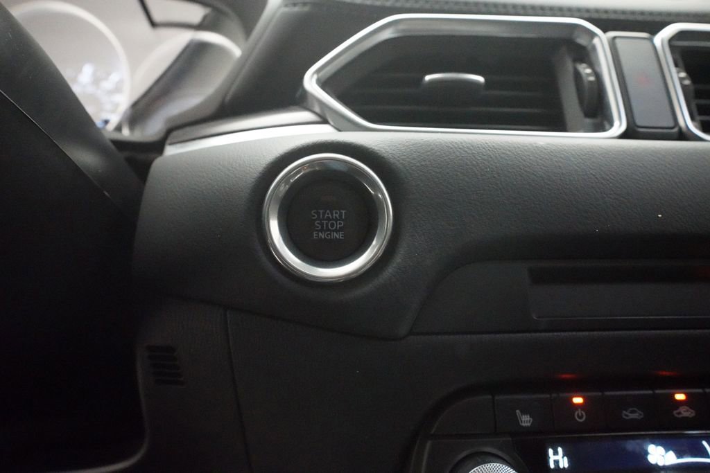 Used 2023 MAZDA CX-5 Carbon Edition image 31