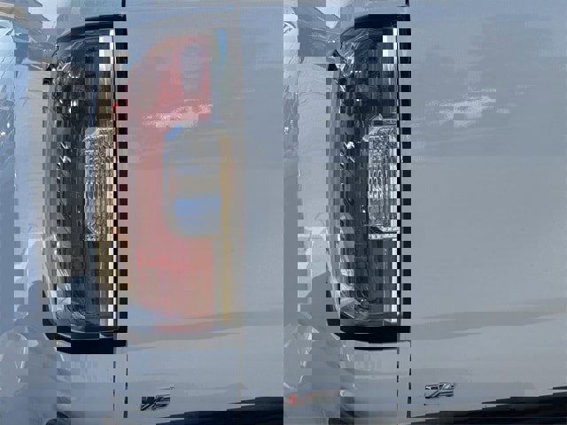 Used 2022 GMC Canyon AT4 image 6
