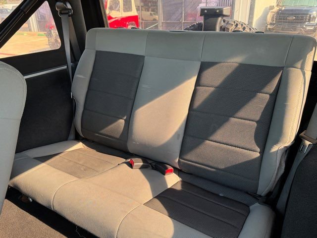 Used 2009 Jeep Wrangler X image 9