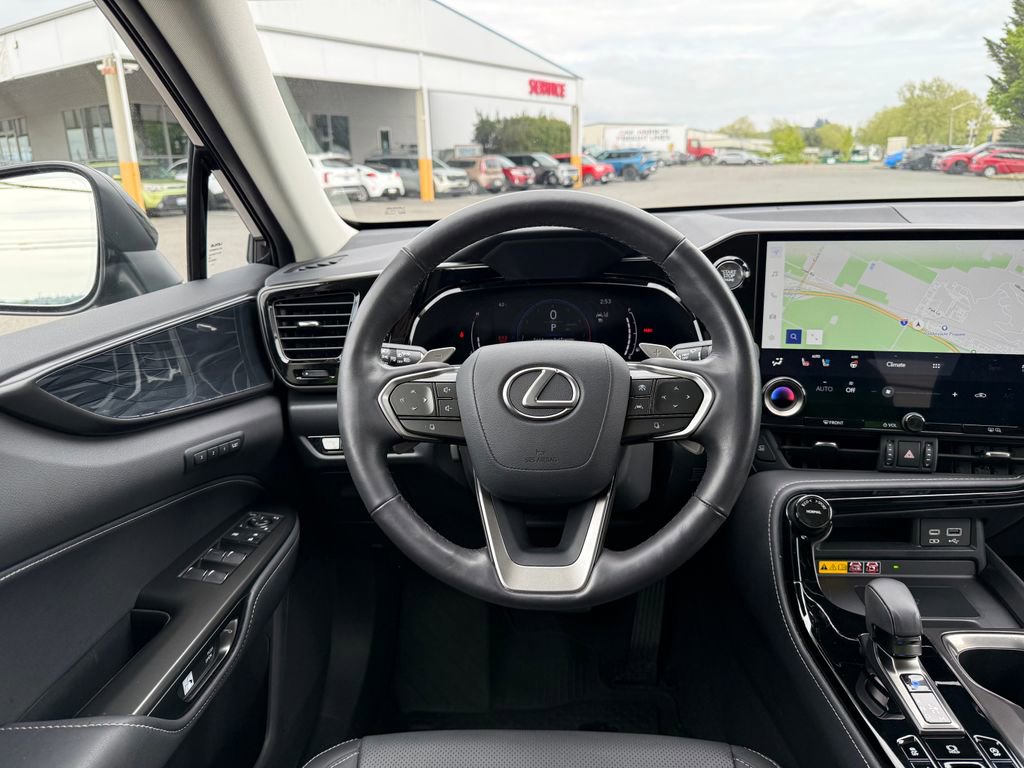 Used 2024 Lexus NX 350 AWD w/ Vision Package image 22
