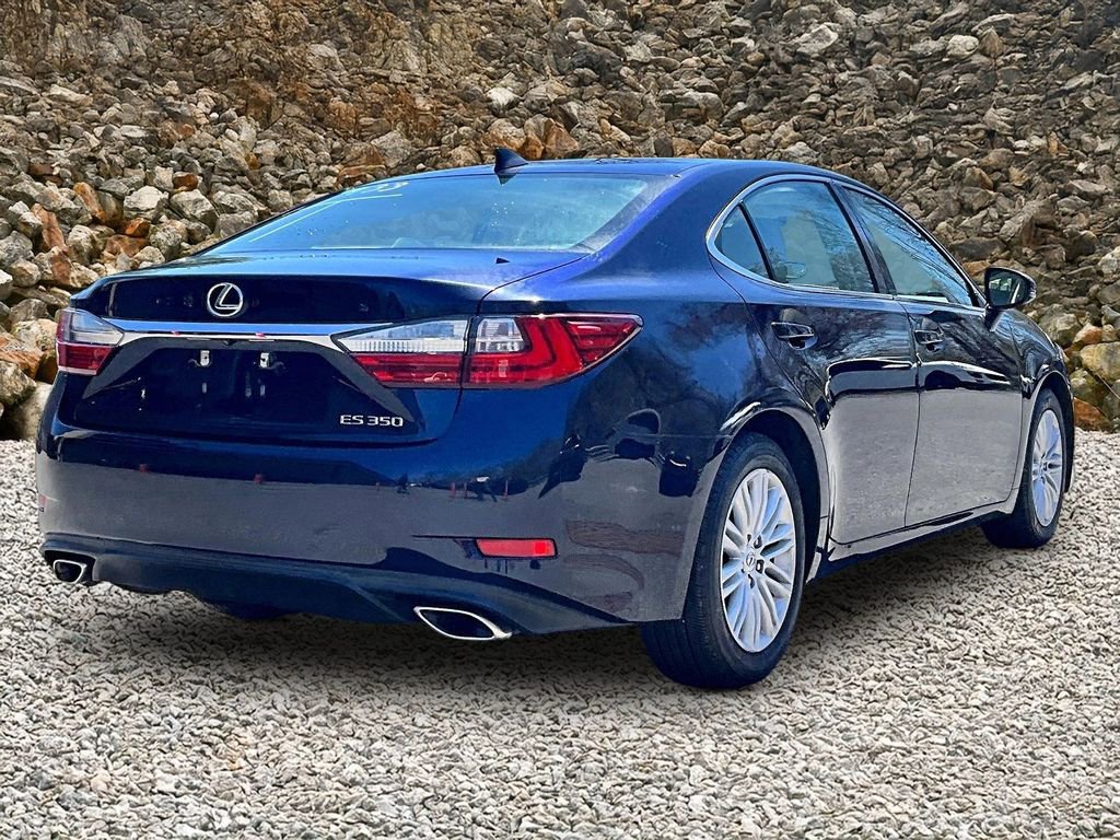 Used 2017 Lexus ES 350 w/ Accessory Package 2 FWD image 2