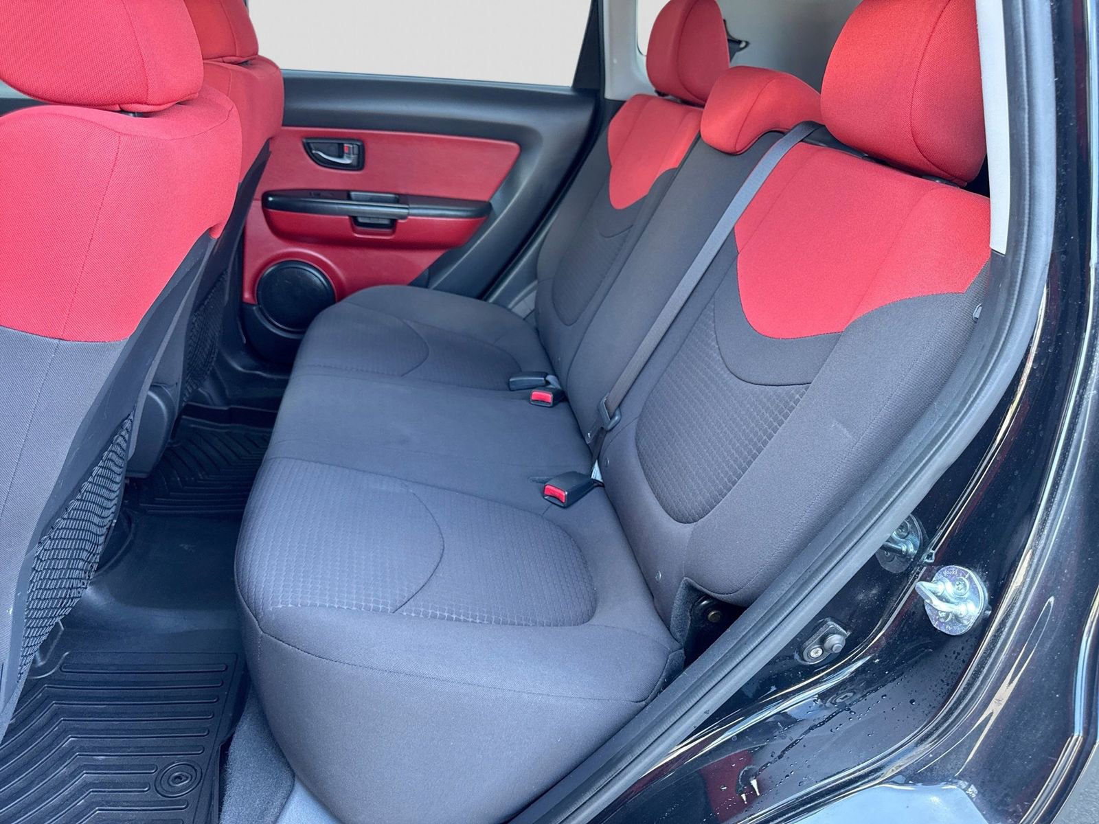 Used 2011 Kia Soul Sport FWD image 20