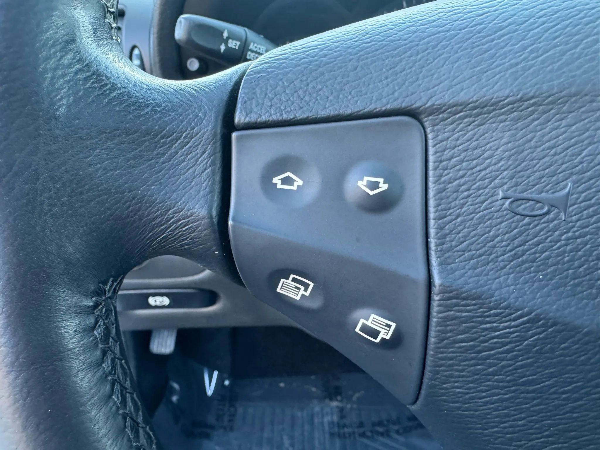 Used 2003 Mercedes-Benz C 230 Coupe image 16