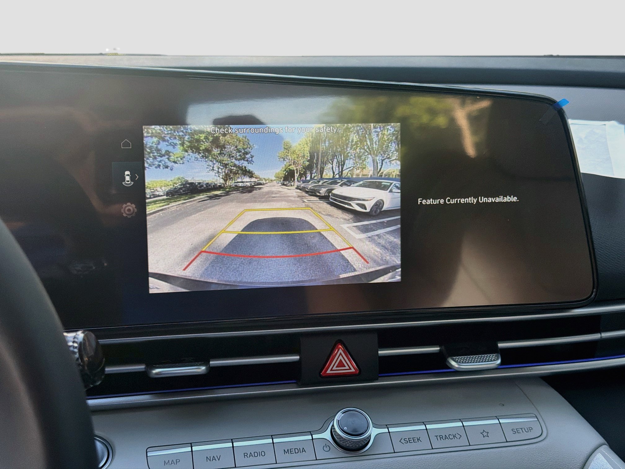 New 2026 Hyundai Elantra Limited FWD image 11