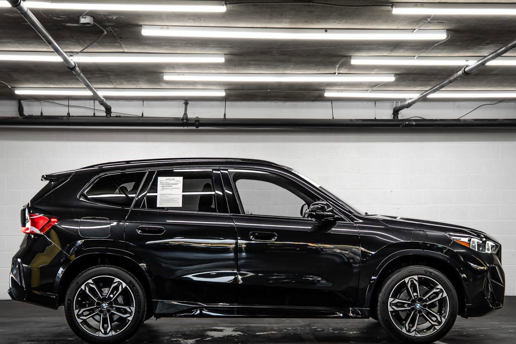 Used 2023 BMW X1 xDrive28i w/ M Sport Package image 6