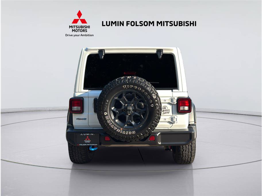 Used 2023 Jeep Wrangler Unlimited w/ Sun & Screen Package AWD/4WD image 4