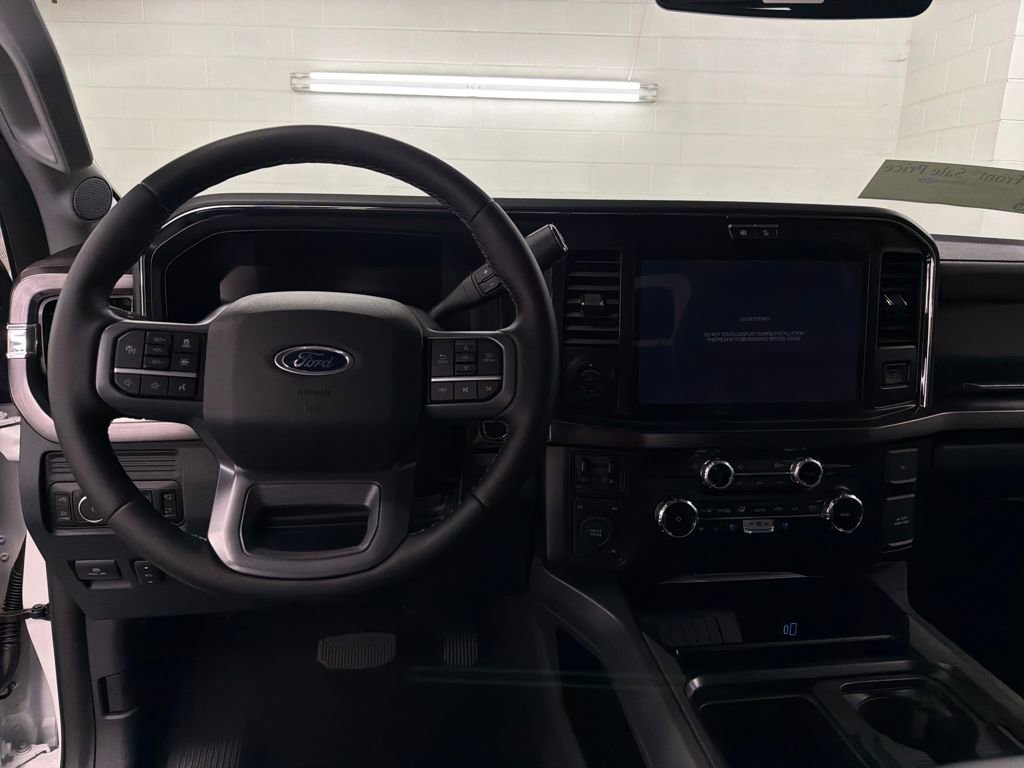 New 2026 Ford F350 Lariat w/ Lariat Premium Package image 8