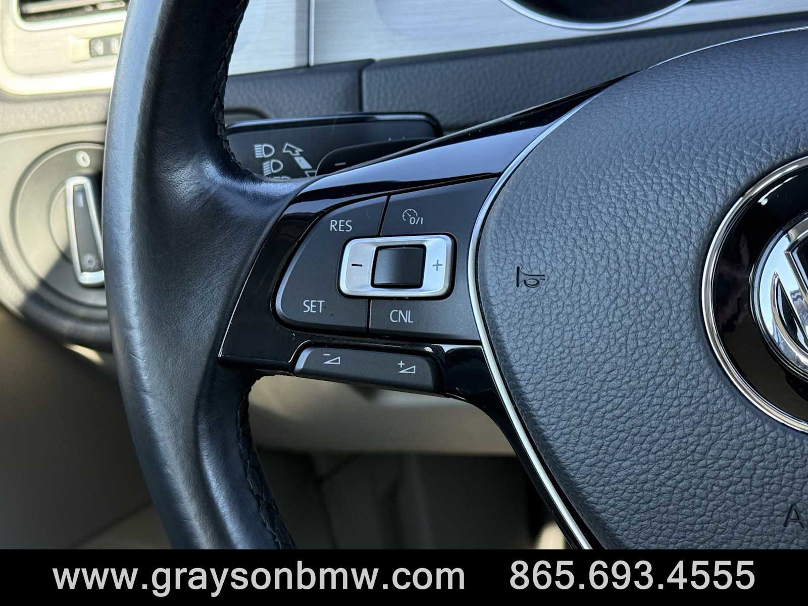 Used 2016 Volkswagen Golf S image 17