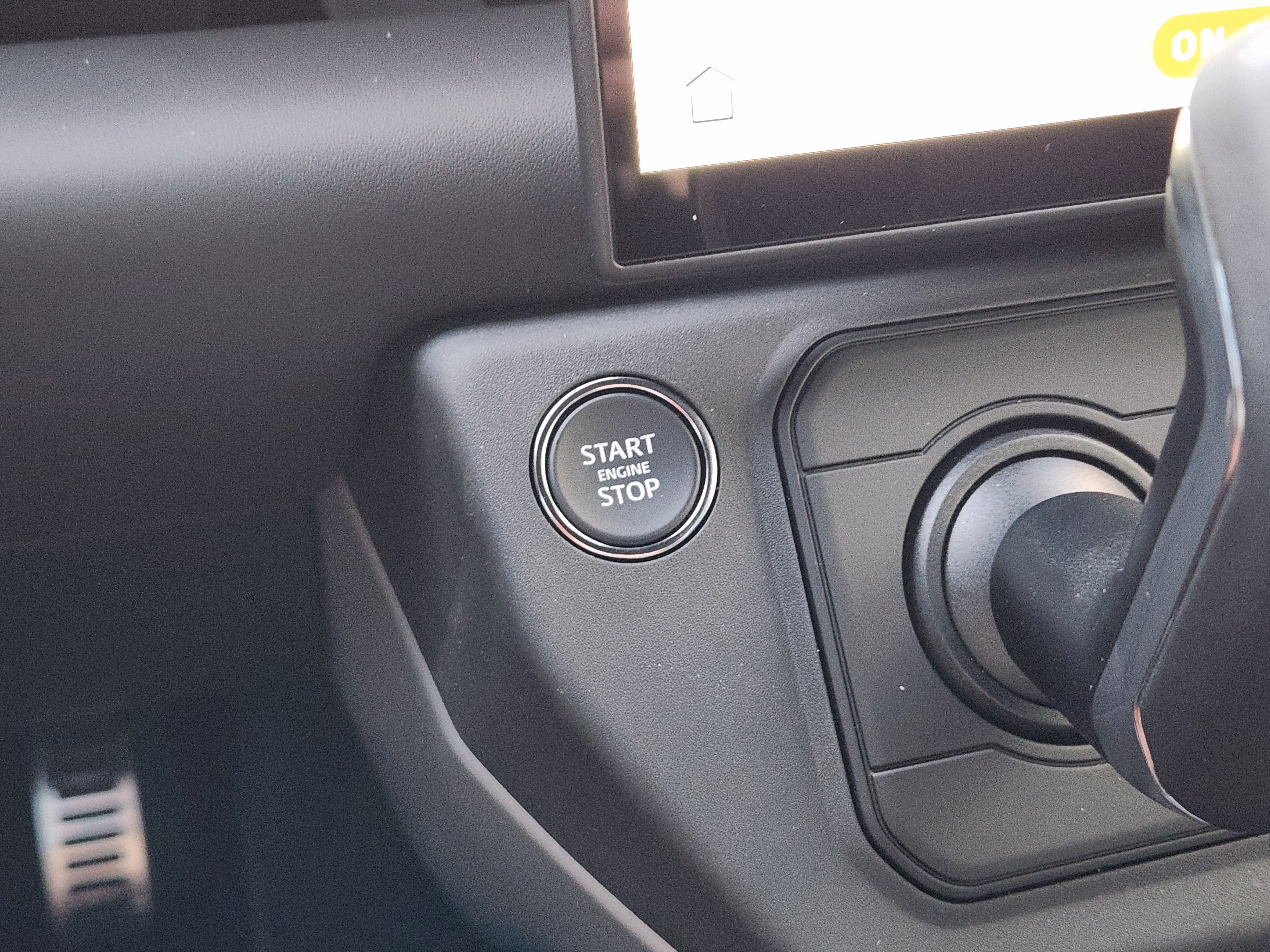 New 2026 Land Rover Defender 130 V8 AWD/4WD image 19