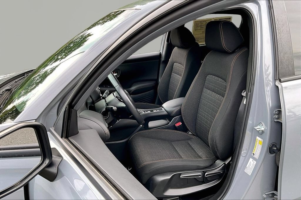 Used 2024 Honda HR-V Sport image 17