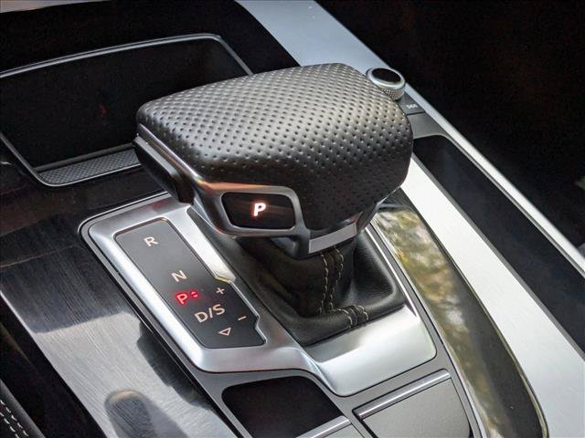 Used 2023 Audi Q5 e Prestige AWD/4WD image 12
