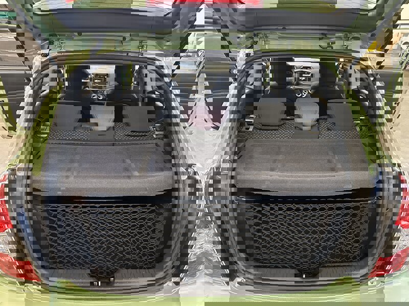 Used 2010 Hyundai Accent GS image 16