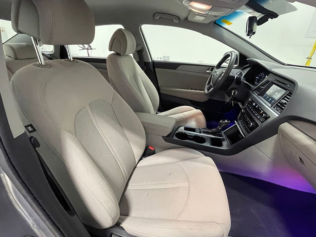 Used 2017 Hyundai Sonata SE image 25