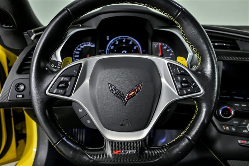Used 2018 Chevrolet Corvette Z06 RWD image 27