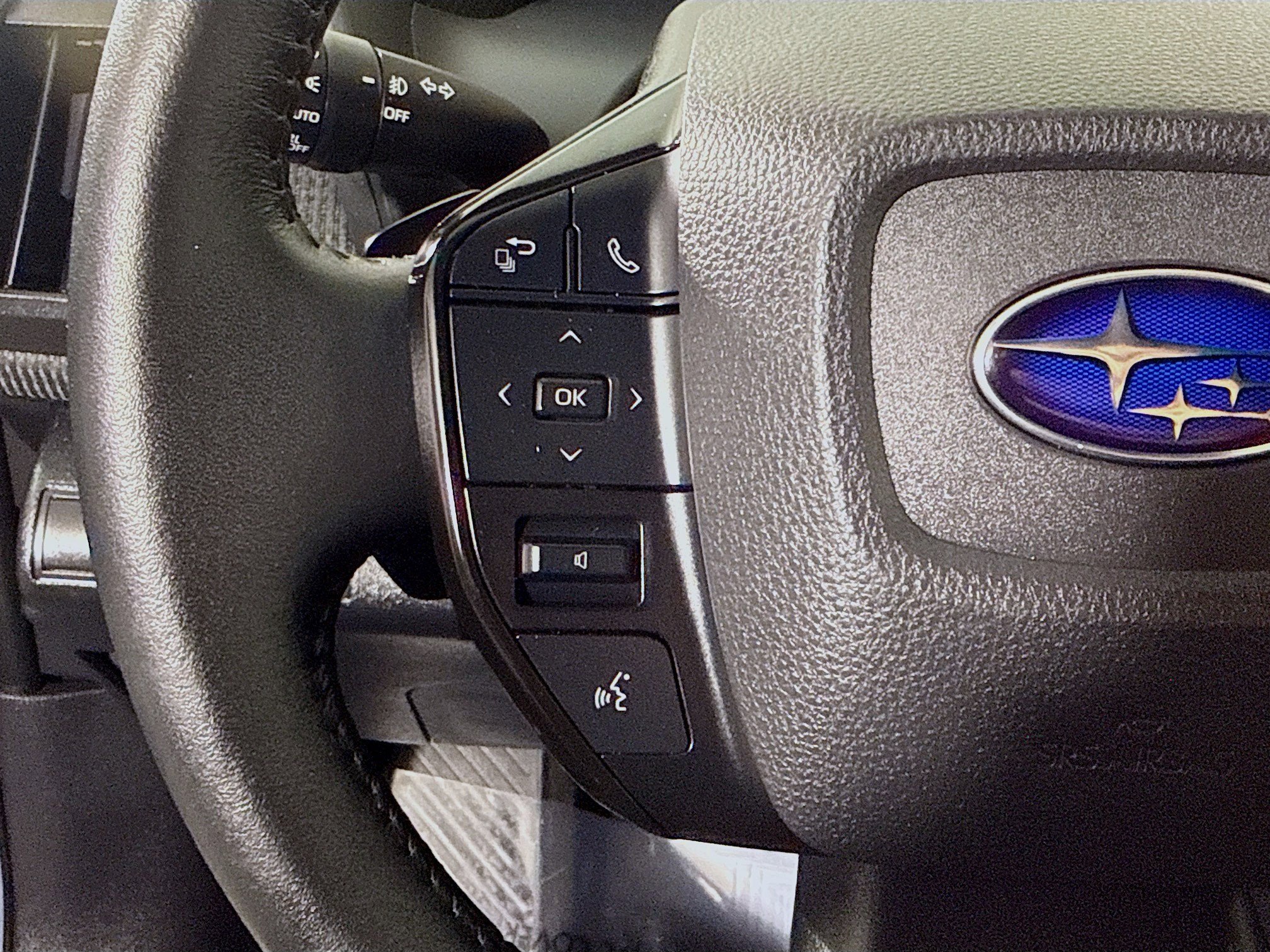 Used 2023 Subaru Solterra Limited image 14