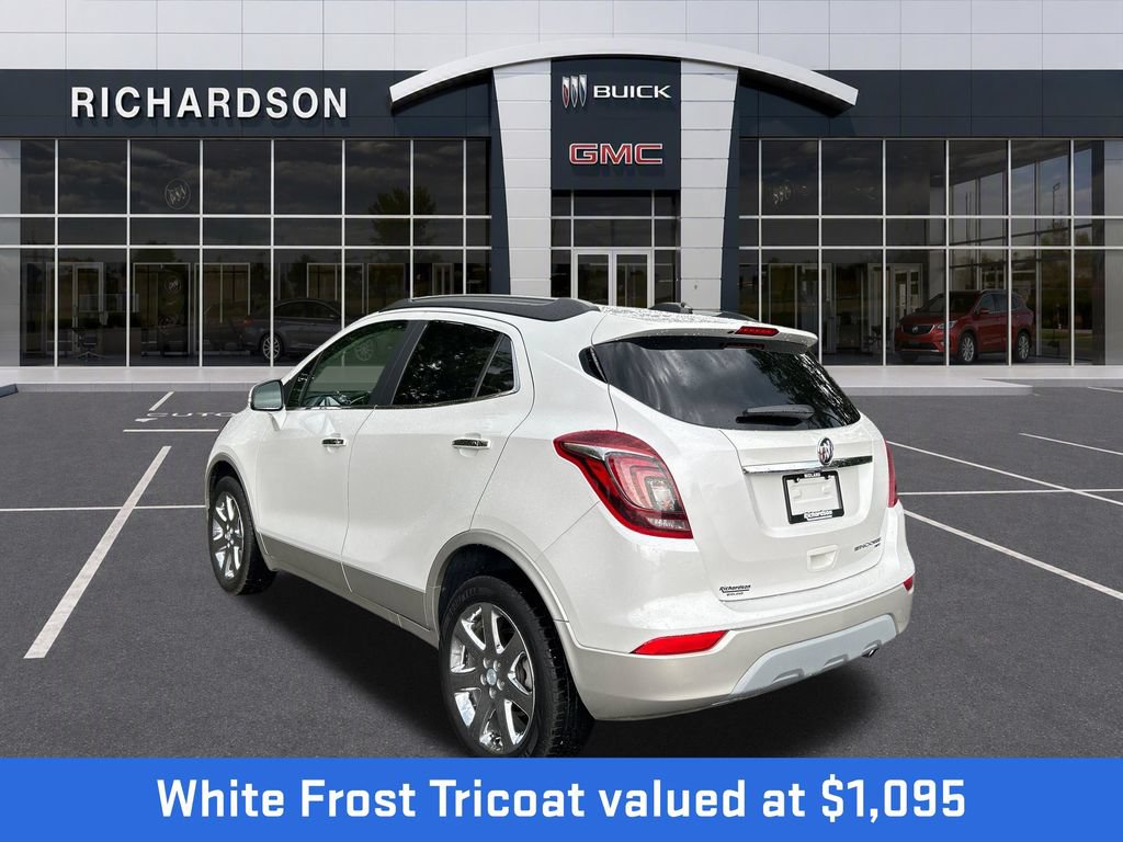 Used 2020 Buick Encore Essence w/ Experience Buick Package AWD/4WD image 3