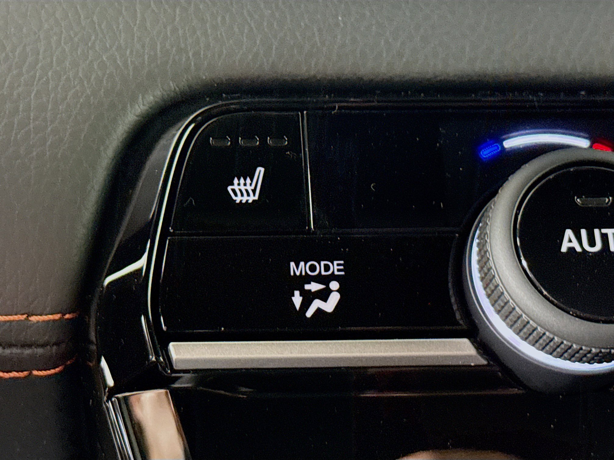 New 2026 Honda Pilot Sport image 25