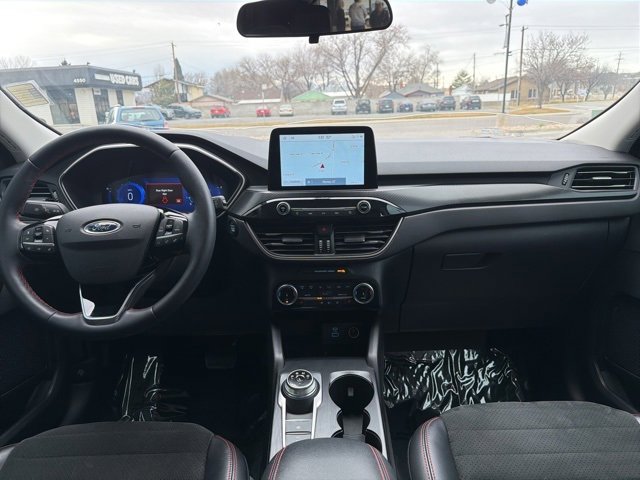 Used 2022 Ford Escape SEL w/ SEL Stealth AWD Package image 16